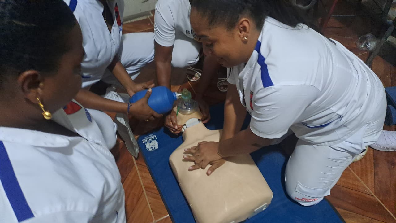 Simulación clínica enfermería IFUCOL