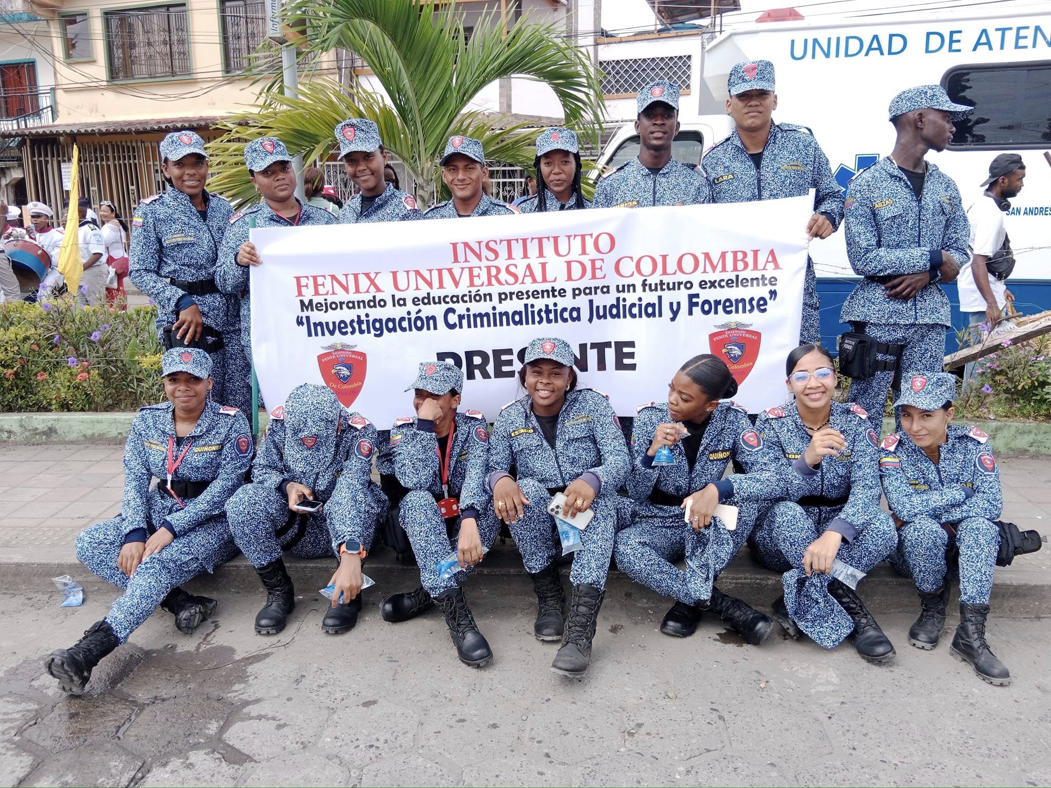 Estudiantes en formación técnica IFUCOL