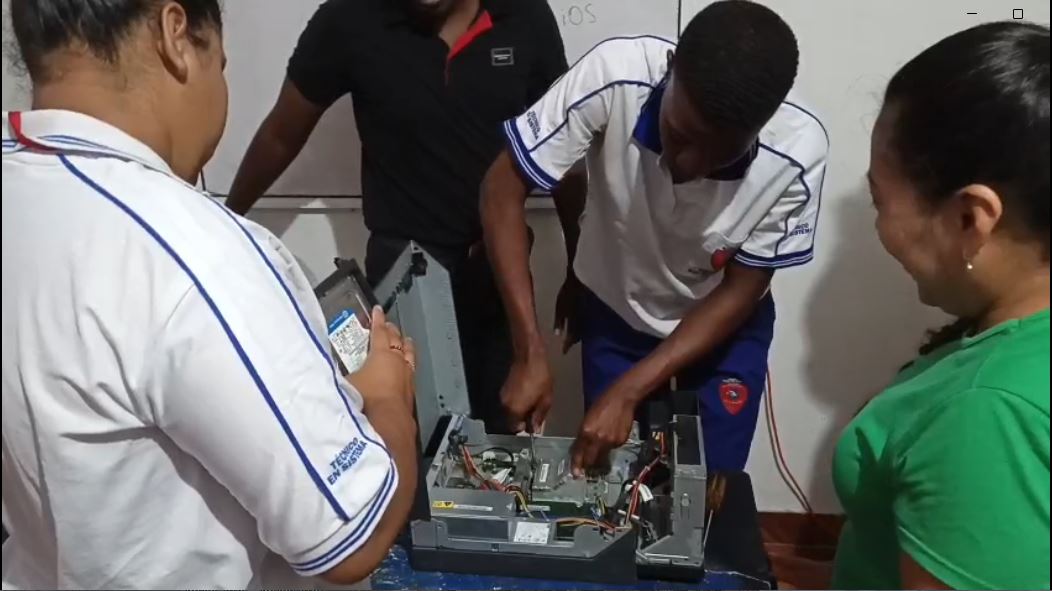 Técnico en Sistemas de Información IFUCOL